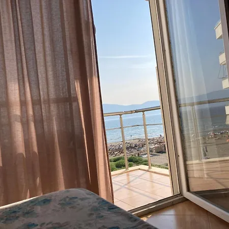 Relax Vlorë
